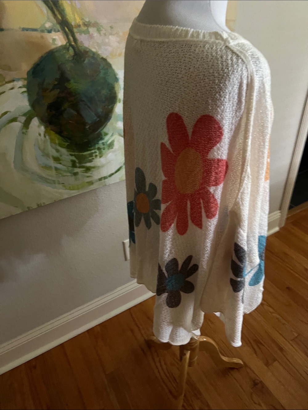 POL Groovy For You V-Neck Flower Print Top In Ivory large - Picture 9 of 16